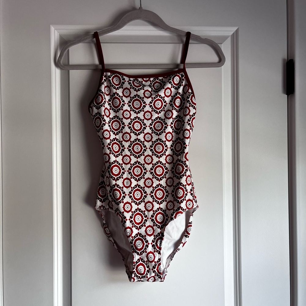 Eleve ballet leotard